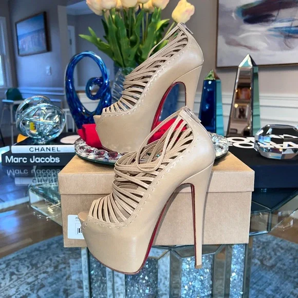 Christian Louboutin Zoulou Strappy Platform Heels 160 - Picture 4 of 17